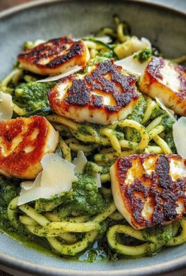 Halloumi mit Zucchini-Pesto-Nudeln