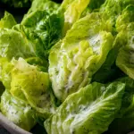 Kopfsalat mit Omas Sahne-Zitronen-Dressing