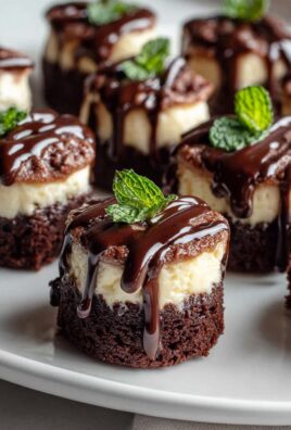 Mini Cheesecake Brownie Bites mit schokoladiger Ganache