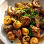 Weihnachtliche Champignon-Pfanne